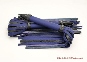 Single Medium Flogger in Night Blue & Black